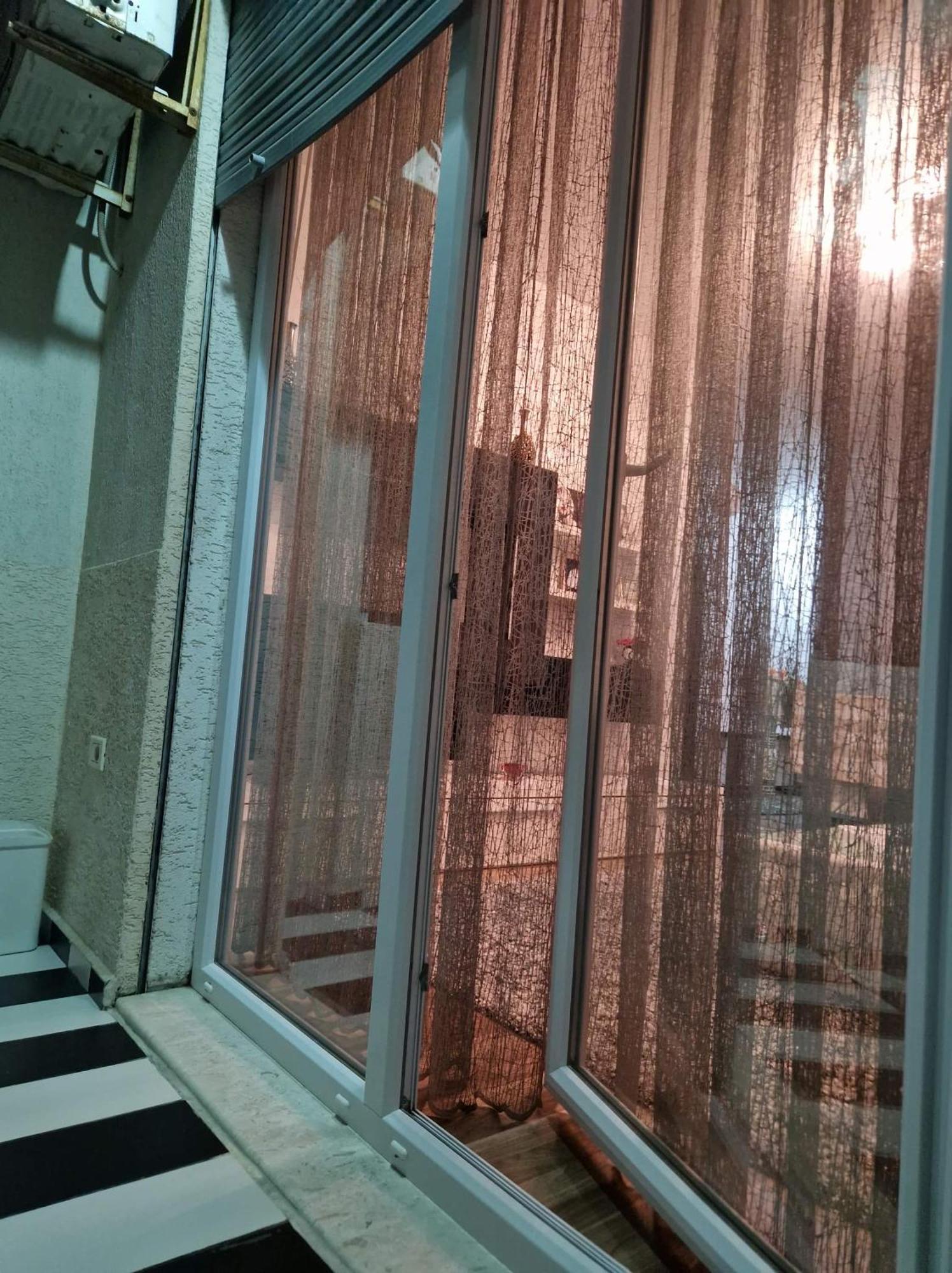 Apartment Me Qera *
